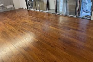 Sàn gỗ gõ đỏ dày 15mm