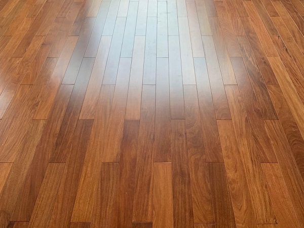 Sàn gỗ Căm xe Lào cao cấp