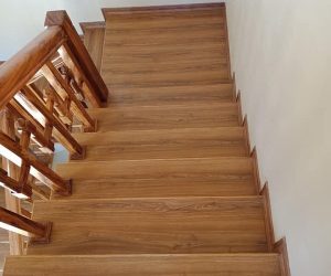 Sàn gỗ cầu thang CT3