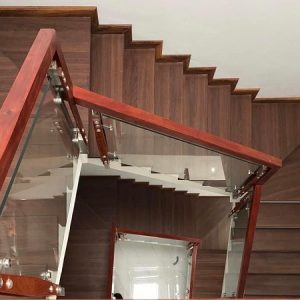 Sàn gỗ cầu thang CT8