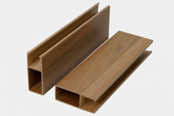 Thanh lam nhựa PVC c40x100-1