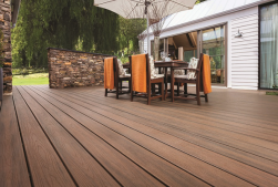 giá sàn gỗ nhựa ngoài trời luxwall