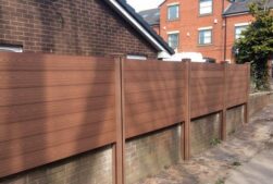 Hàng rào gỗ nhựa ngoài trời