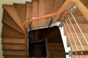 Thi công lắp đặt bậc cầu thang gỗ công nghiệp đúng cách