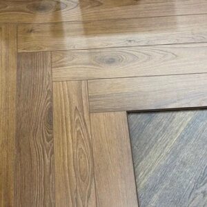 Sàn gỗ xương cá Clevel F685