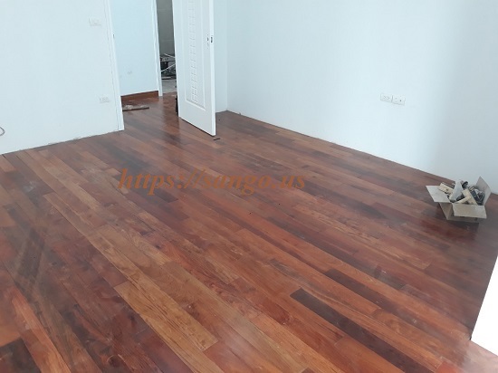 Sàn gỗ hương Lào cao cấp