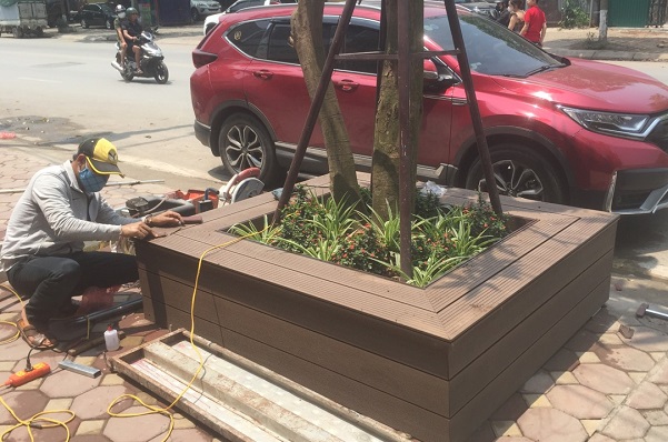 bồn hoa gỗ nhựa ngoài trời đẹp
