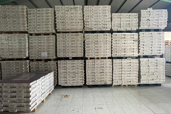 Kho sàn gỗ công nghiệp tại Hà Nội
