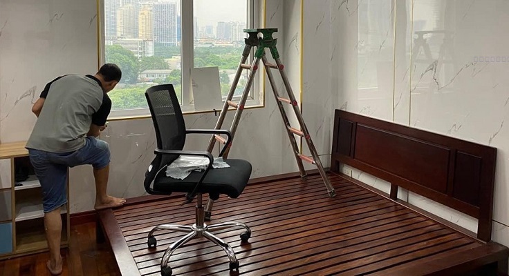 Ốp tường vân đá chung cư