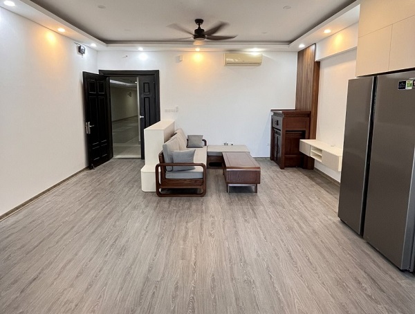Lát sàn gỗ nhà ở xã hội tại Hà Nội