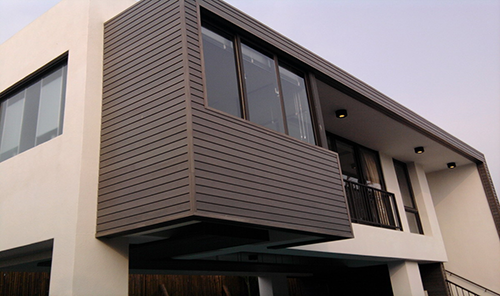 tâm gỗ nhựa ốp tường ngoài trời