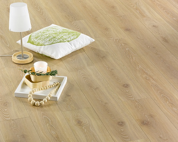 Sàn gỗ AlsaFloor màu sắc sang trọng, tự nhiên mang đến cảm giác thoải mái
