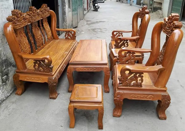 Bàn ghế gỗ nghiến đẹp