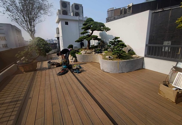 báo giá sàn gỗ nhựa ngoài trời Hà Nội