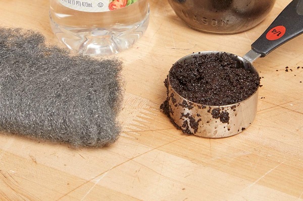 coffee xóa vết xươc sàn gỗ tự nhiên