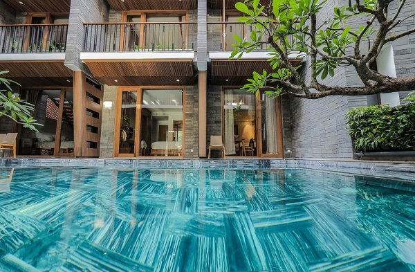 đá sọc dưa lát hồ bơi