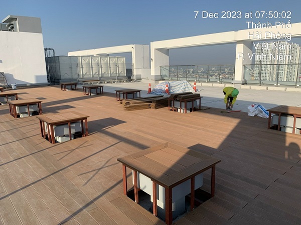 giá làm sàn gỗ nhựa ngoài trời tecwood
