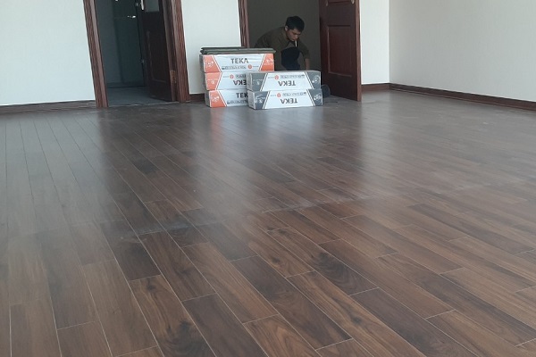 Sàn gỗ Teka xương cá lát theo kiểu lát thẳng