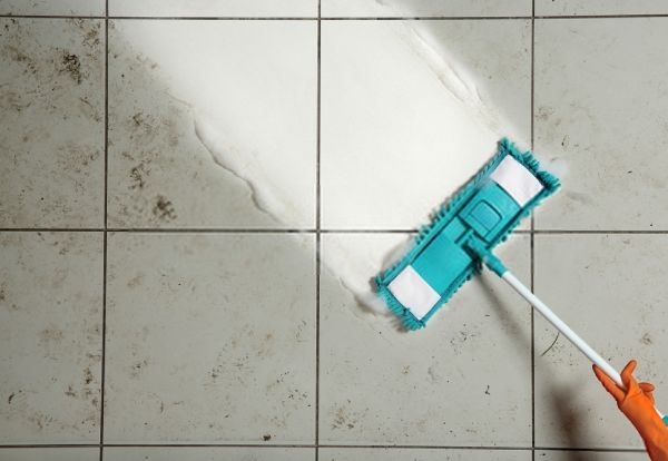 lau sạch sàn gach hiệu quả