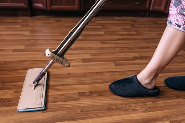 nước lau sàn gỗ giá rẻ