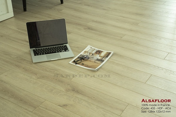 sàn gỗ alsafloor 435 chịu nước