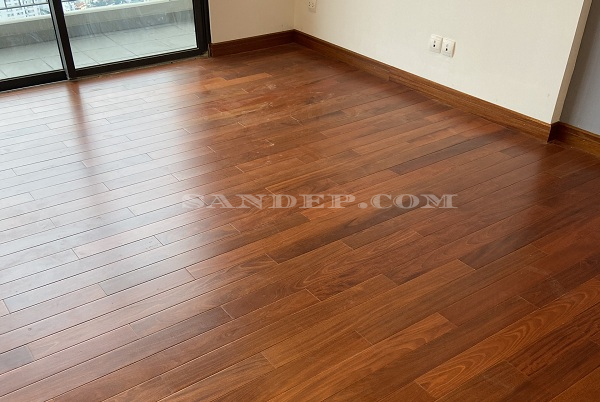 sàn gỗ căm xe - vinhomes
