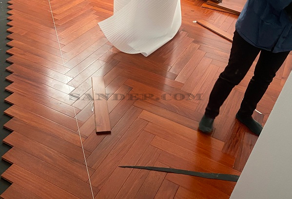 sàn gỗ căm xe xương cá đẹp