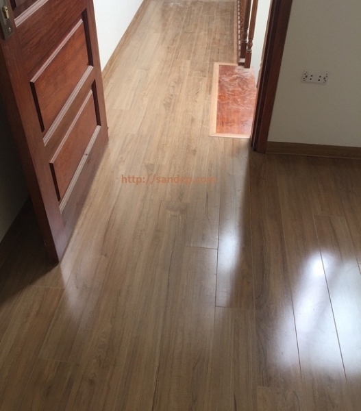 sàn gỗ inovar chịu nước