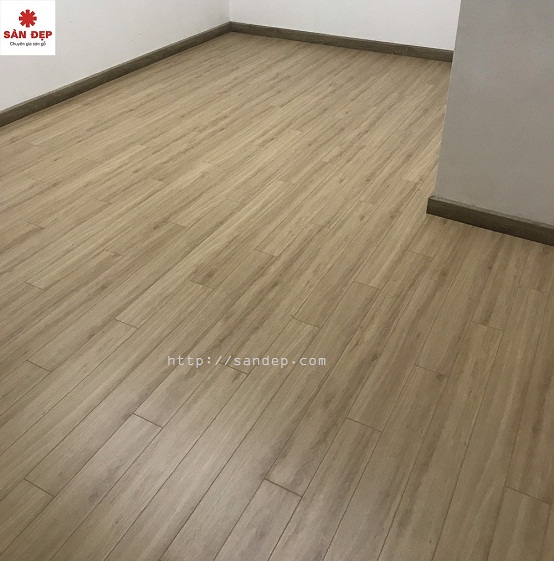 làm sàn gỗ inovar FE879