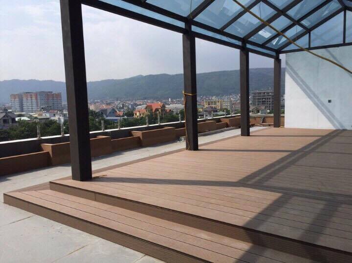 sàn gỗ sân thượng Tecwood