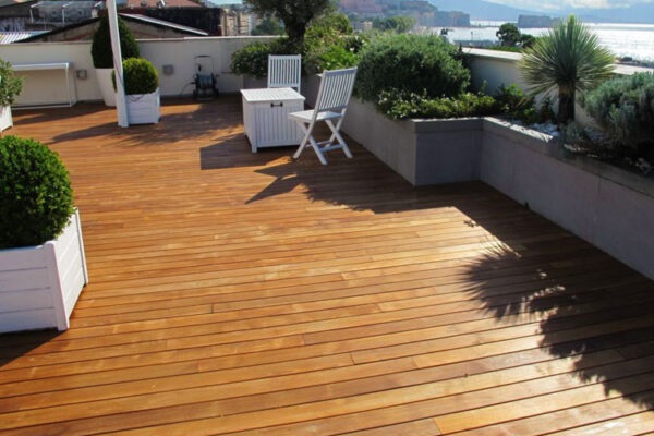 Sàn gỗ teak sân thượng