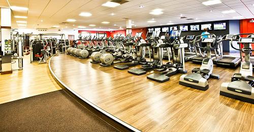 sàn nhựa vân gỗ phòng tập gym