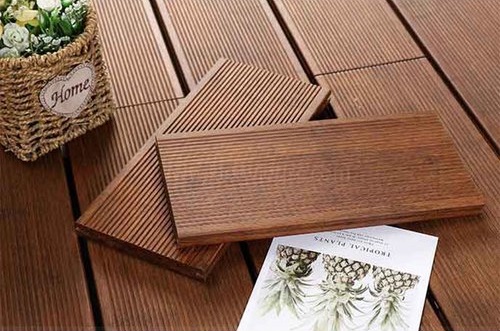 Sàn tre ngoài trời Lavie Bamboo mặt rãnh to màu sáng