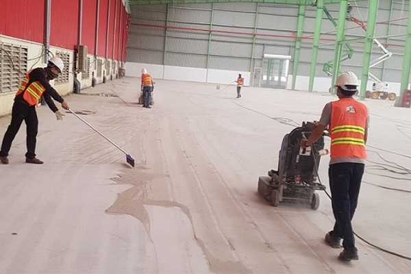 sơn epoxy tự san phẳng giá rẻ