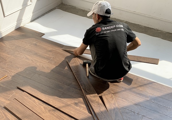 thi công sàn gỗ tại Tây Hồ