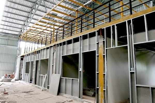 thi công vách ngăn tấm cemboard