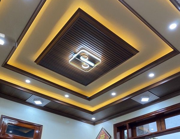 trần nhựa giật cấp đẹp