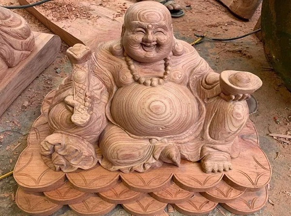 tượng gỗ hương đá