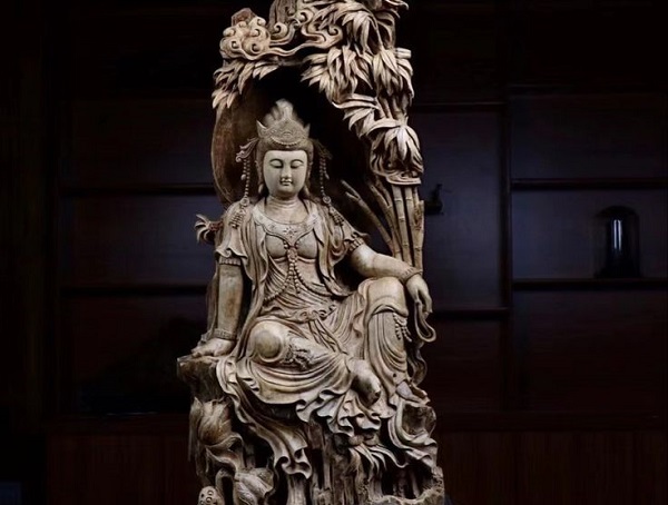 tượng gỗ trầm hương