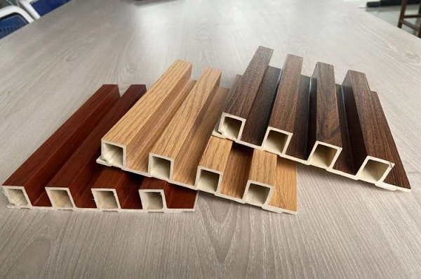 vách lam sóng ốp hội trường
